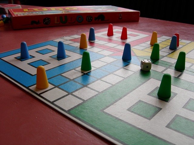 LUDO JUEGO DE MESA PARA ADULTOS