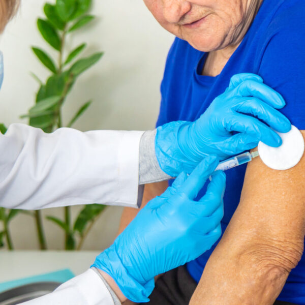 proteger a las personas mayores del frío