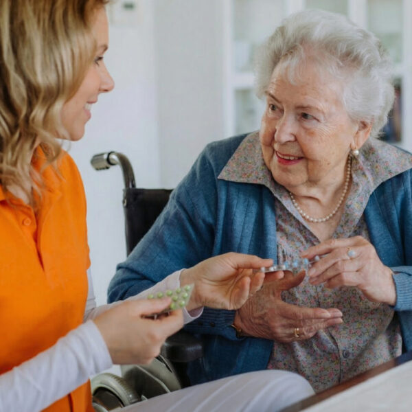 control de la medicación de las personas mayores